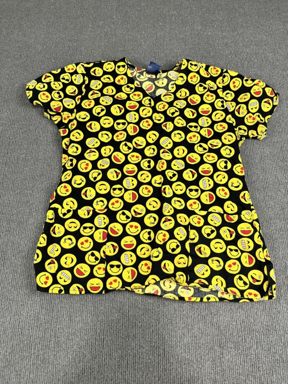 Zoe + Chloe Womens Black Yellow Emoji Print V-Neck Scrub Top M